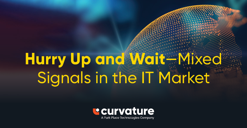 Date prisa y espera: señales mixtas en el mercado de las TI